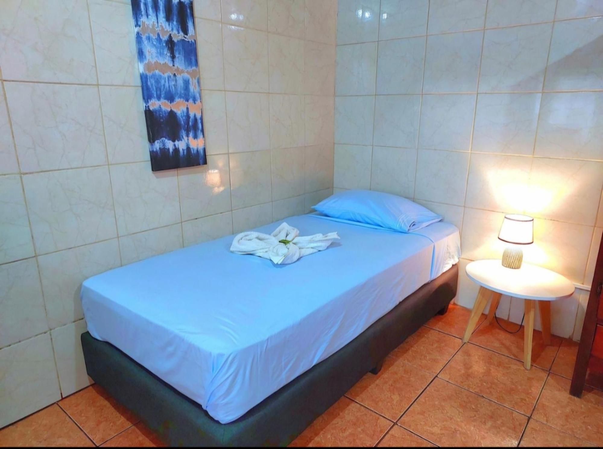 Hostel Del Pacifico Пунтаренас Экстерьер фото